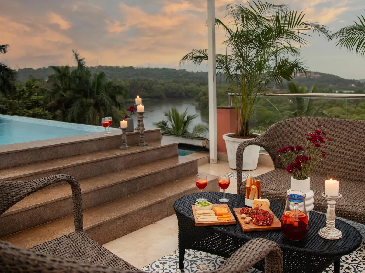 Villa Supan - Poolside seating