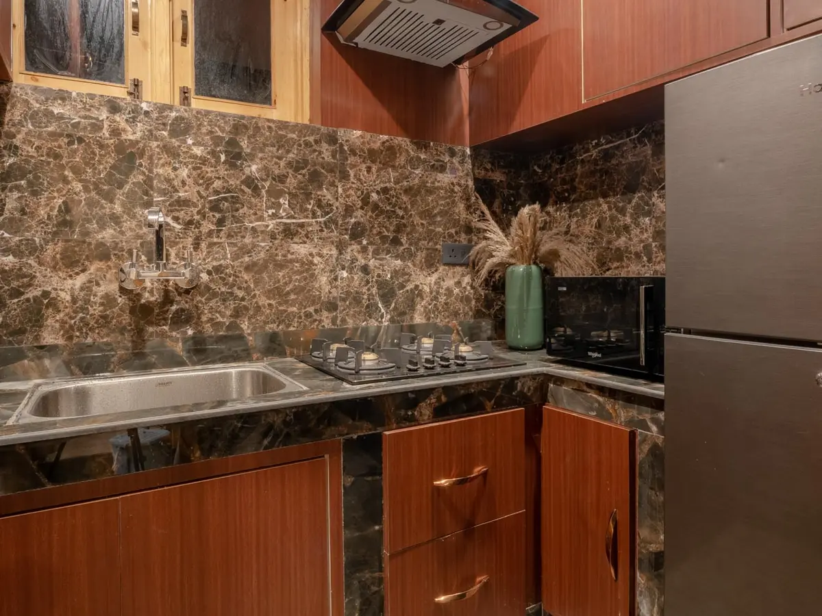 Zaznar - The Red Cottage - Kitchen