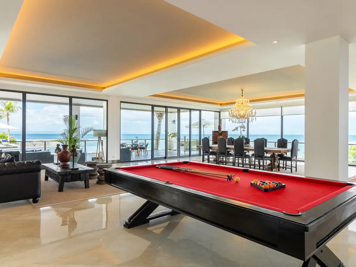 Tirtha Bayu Villa I - Pool table at the living
