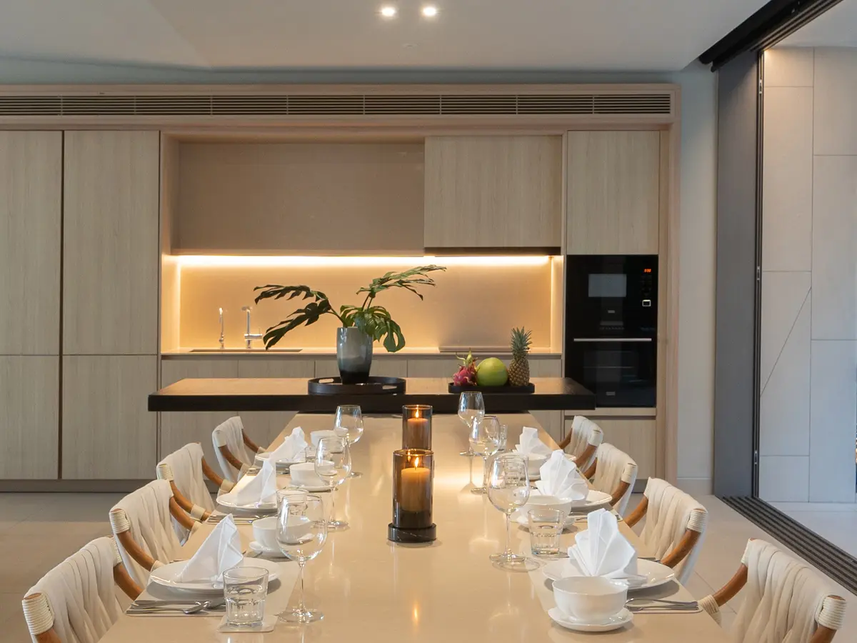 Veyla Beach Villa 6 - Close-knit dining that sits 10