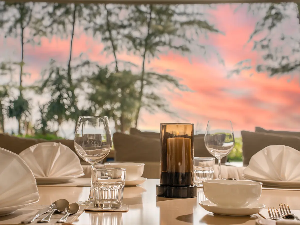 Veyla Beach Villa 6 - Exquisite dining arrangement