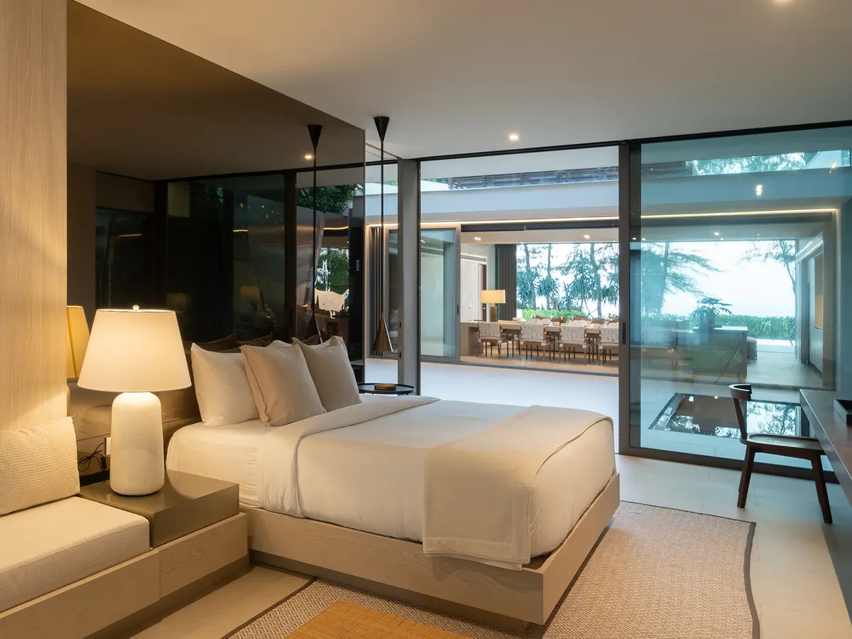 Veyla Beach Villa 6 - Lovely guest bedroom 1