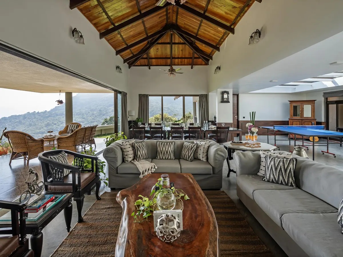 Villa Alborz - Living Area
