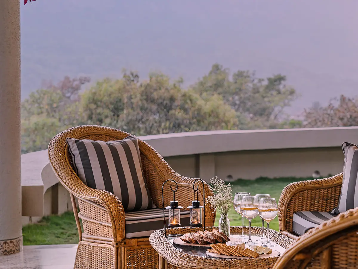 Villa Alborz - Evening Drinks