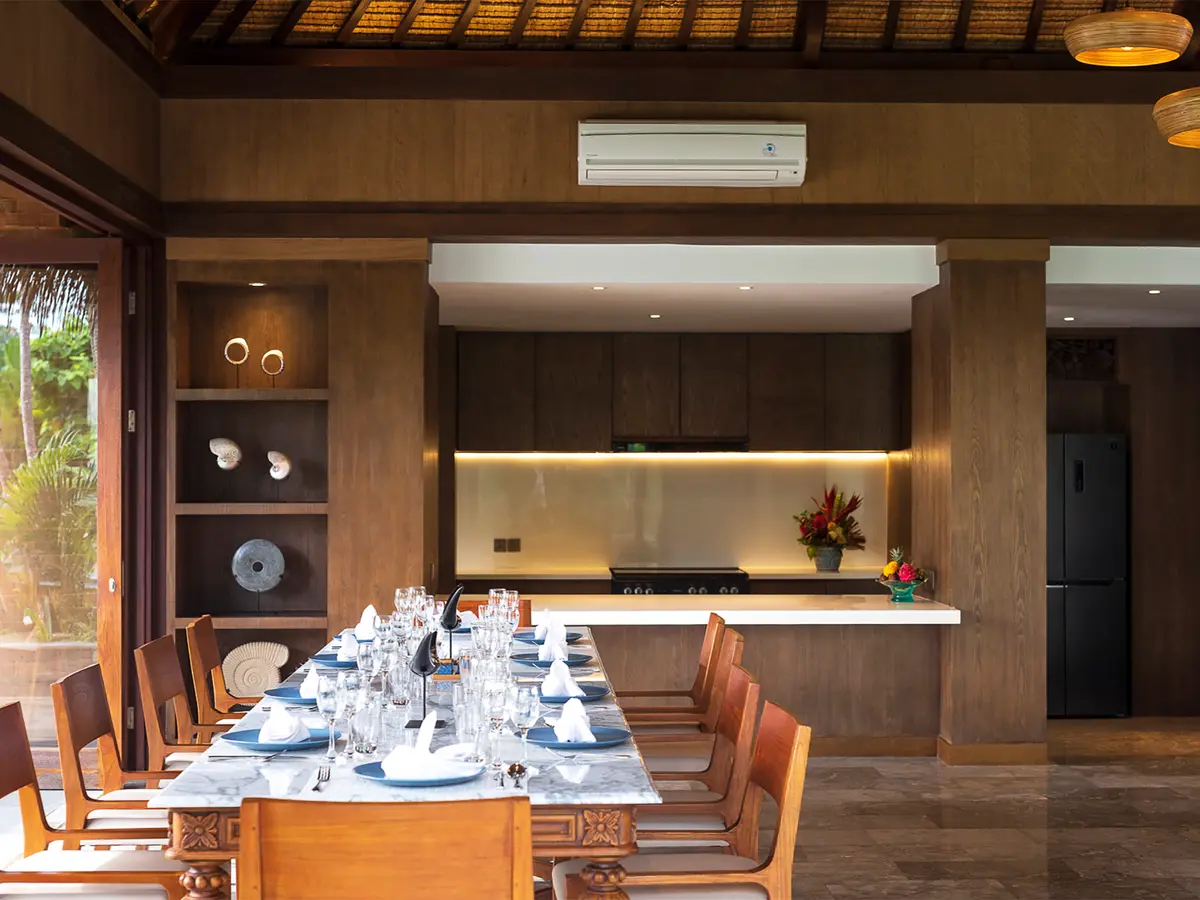 Villa Bangkuang - Dining and Kitchen Area