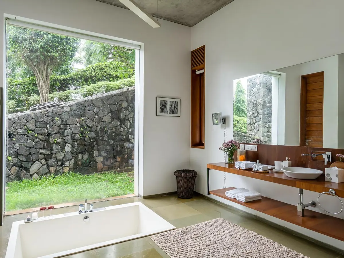 Villa Ekanta - Bathroom view