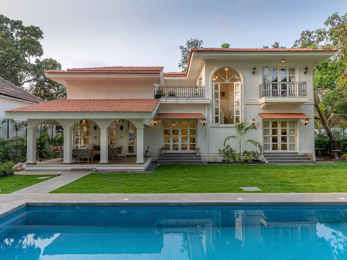 Kefi Villa - Lawn Area