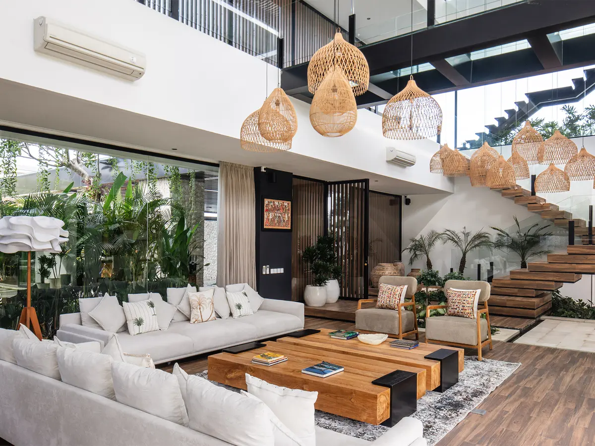 Villa Norbu - Palatial living spaces