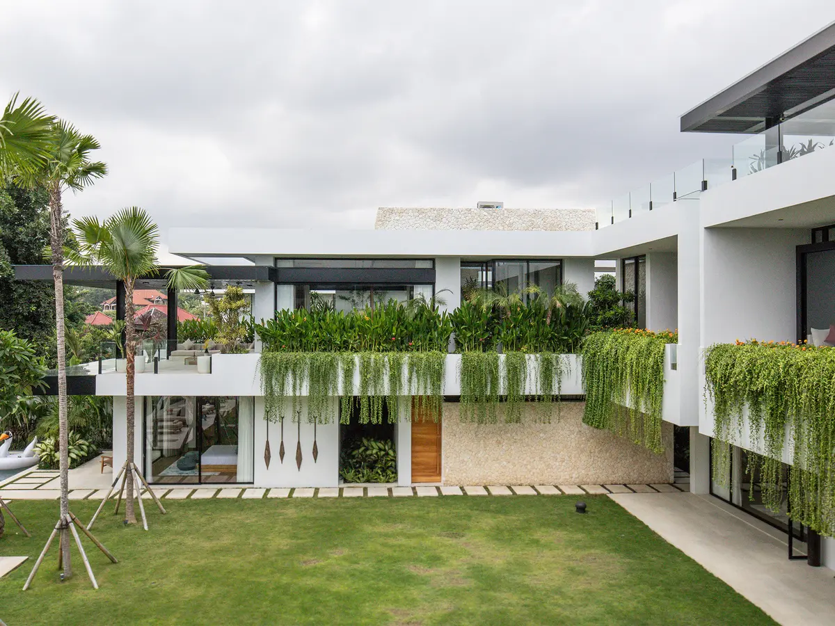 Villa Norbu - Expansive luxury getaway