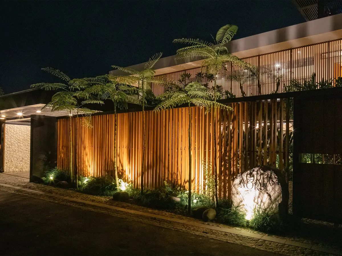 Villa Norbu - Peaceful villa at night