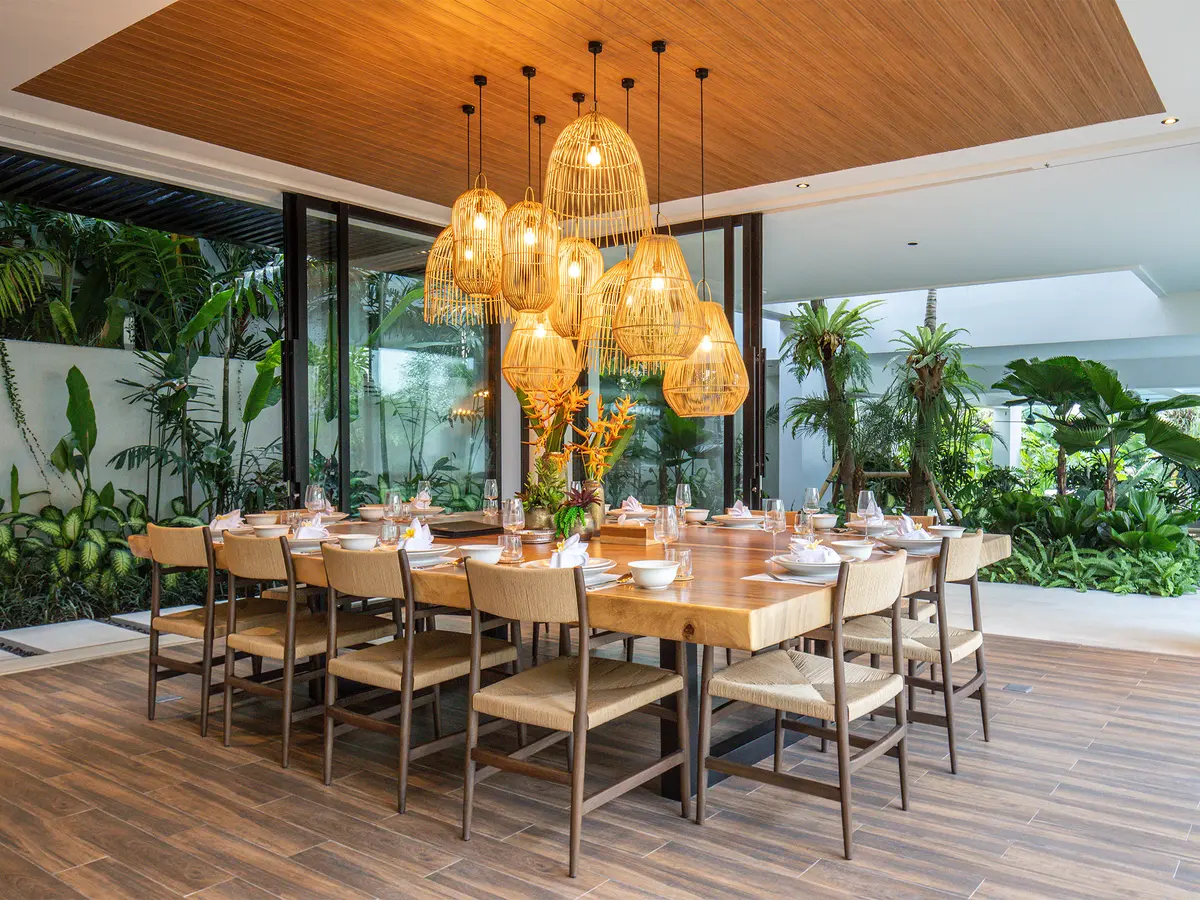 Villa Norbu - Generous dining area that sits 12