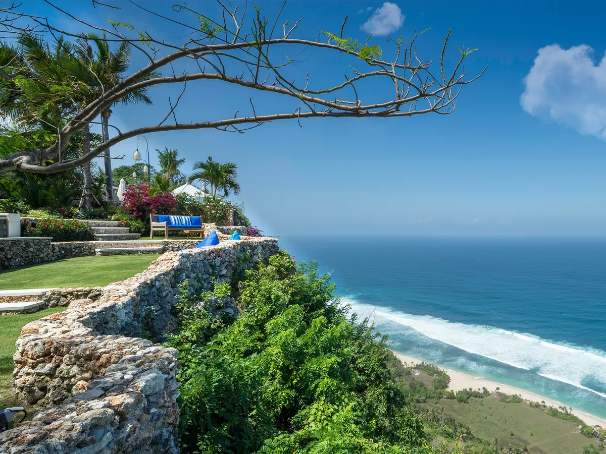 Sol y Mar - Breathtaking view of Nunggalan Beach