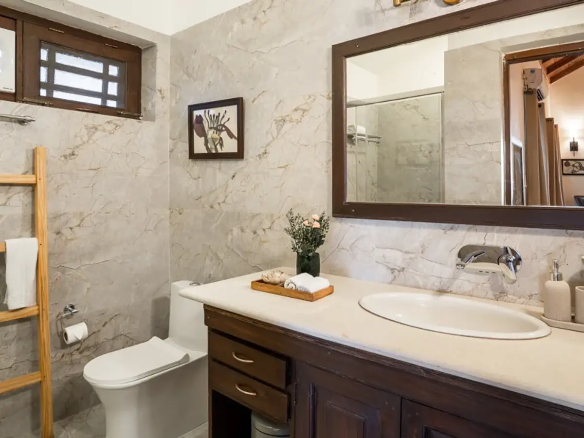 Wakefield Estate - Bathroom 3