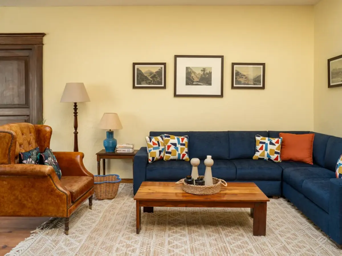 Wakefield Estate - First Floor Common Area