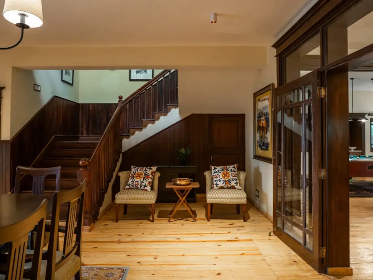 Wakefield Estate - Dining Area