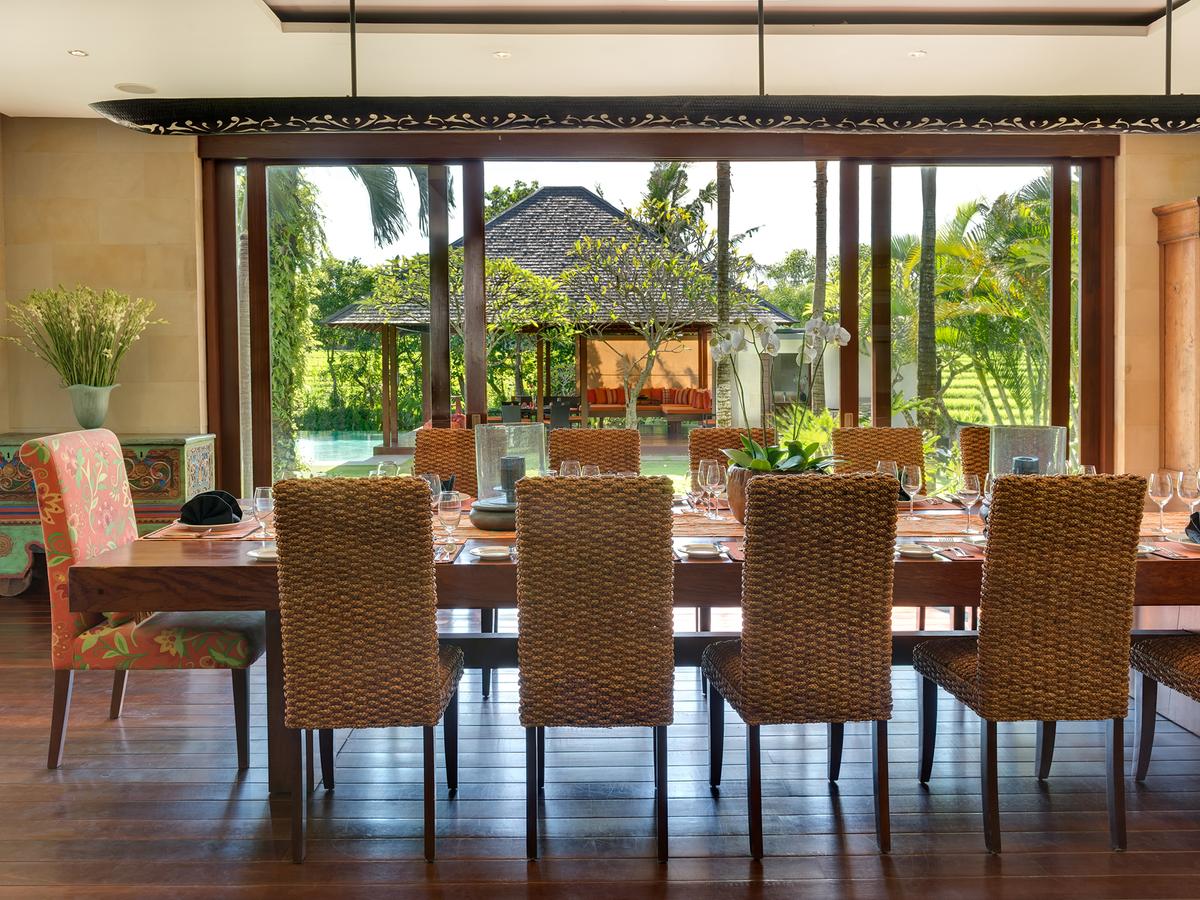 Bendega Nui - Indoor dining area