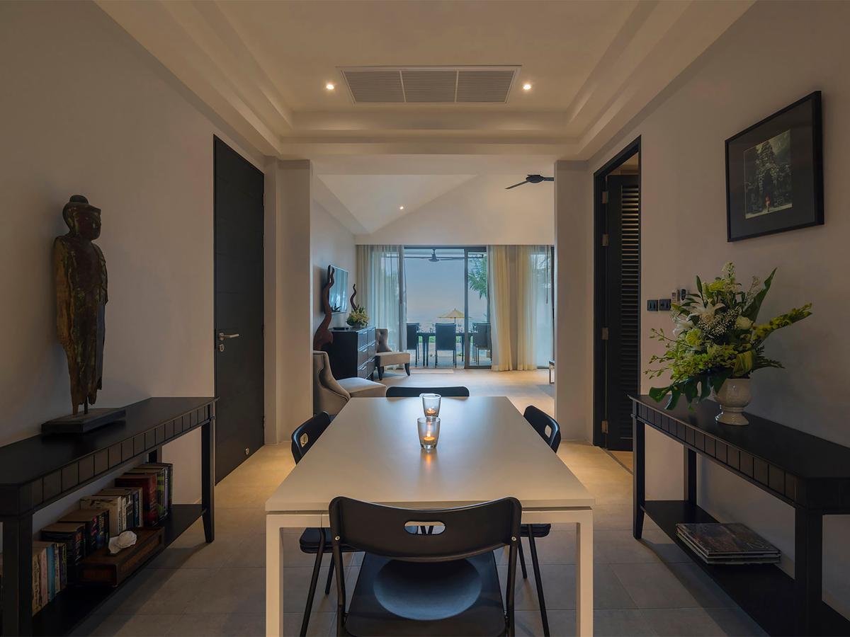 Infinity Blue Phuket - Minimalist design