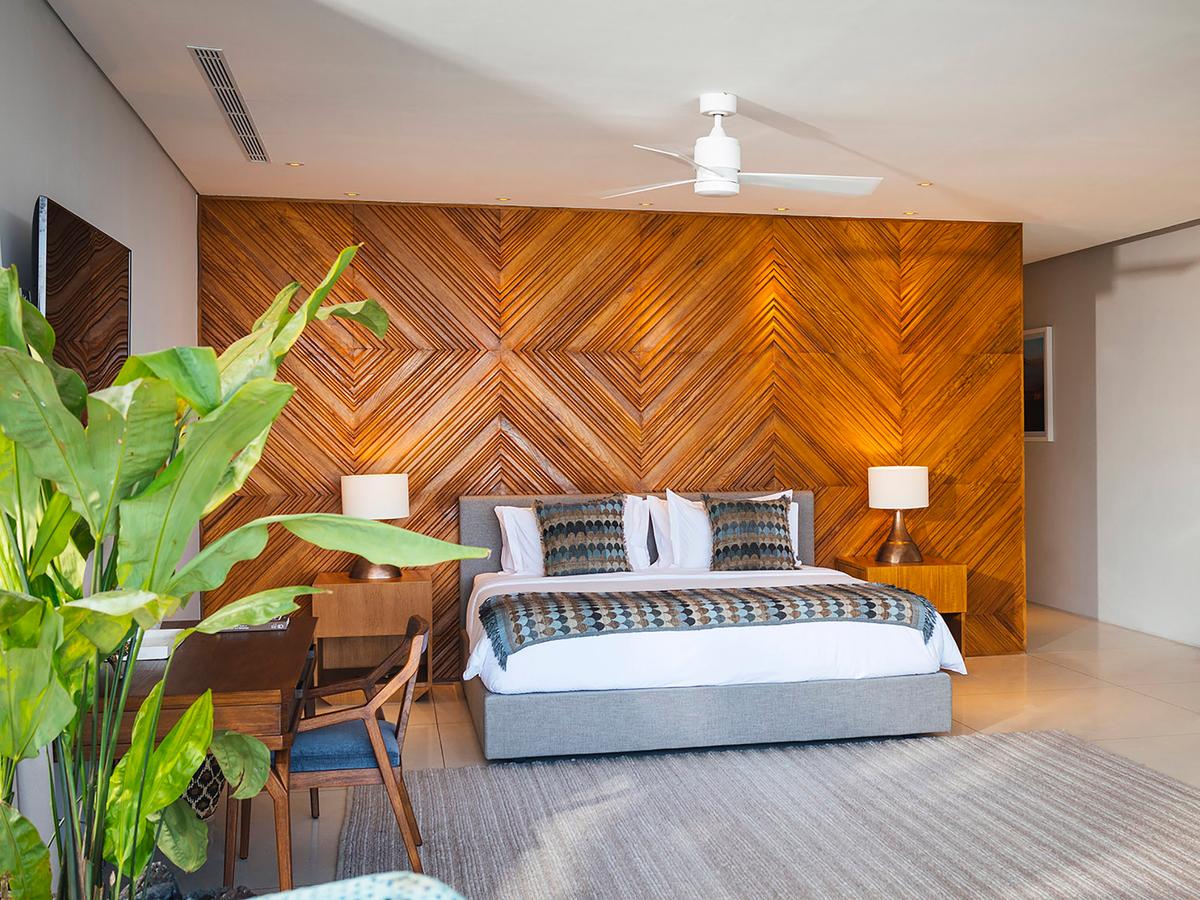 Noku Beach House - Bedroom