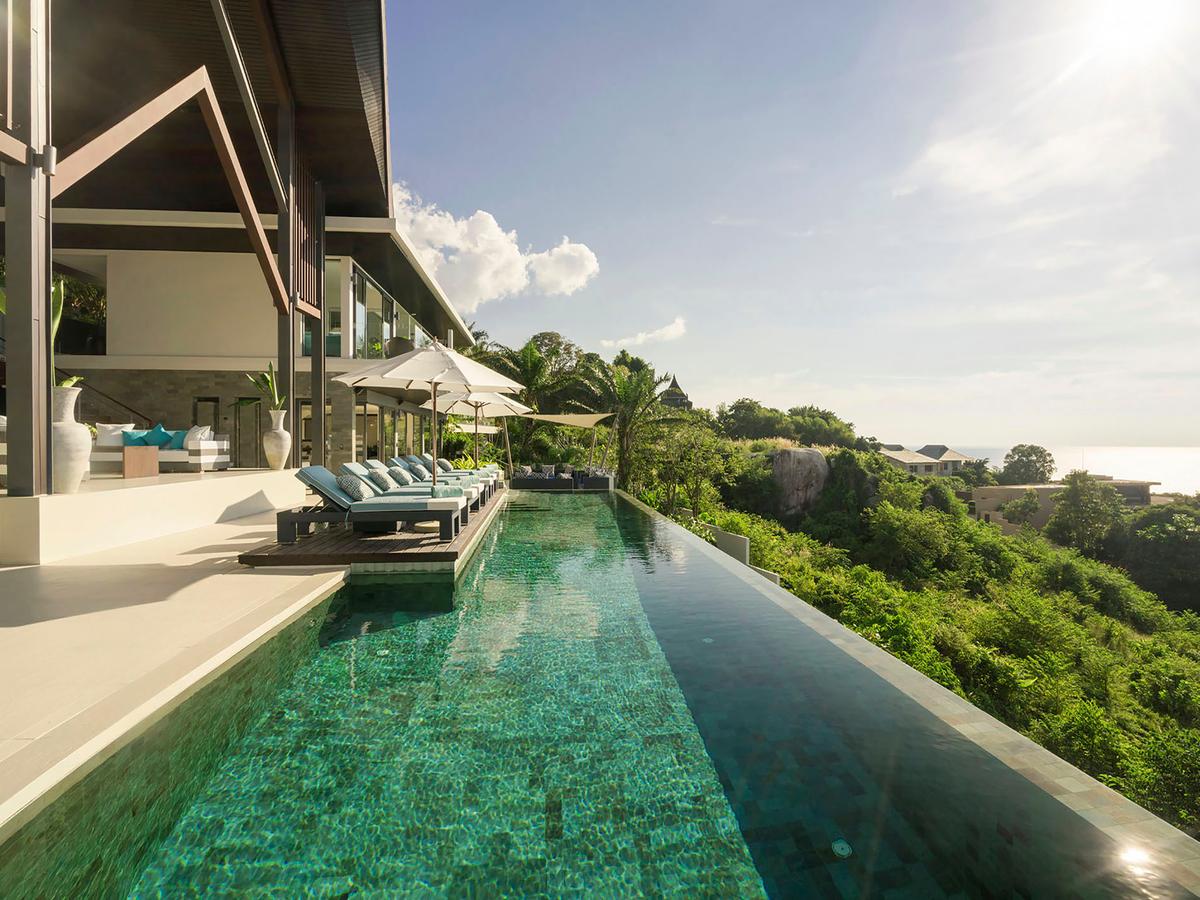 Villa Samira - Pool side splendour
