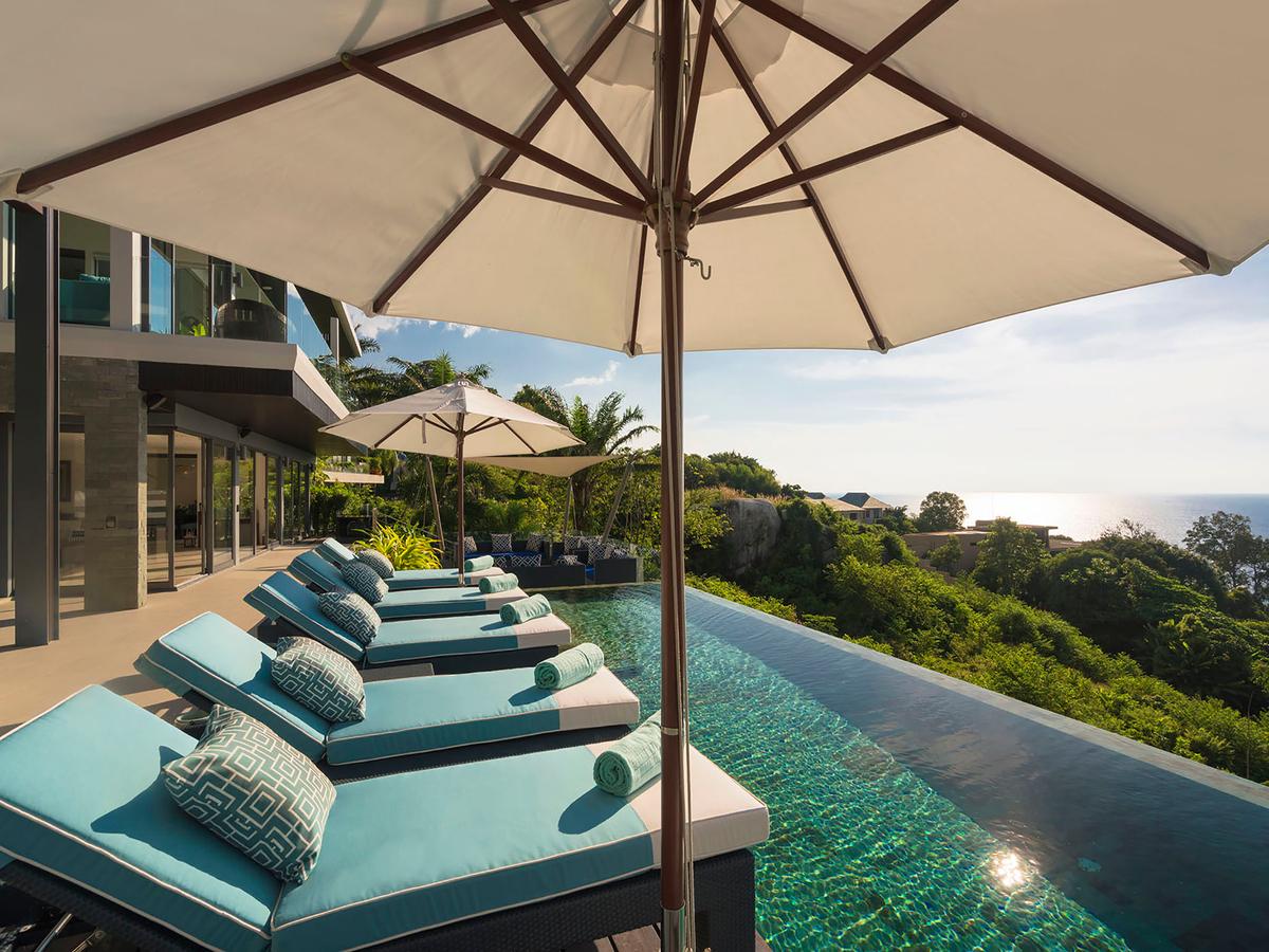 Villa Samira - Stunning poolside view