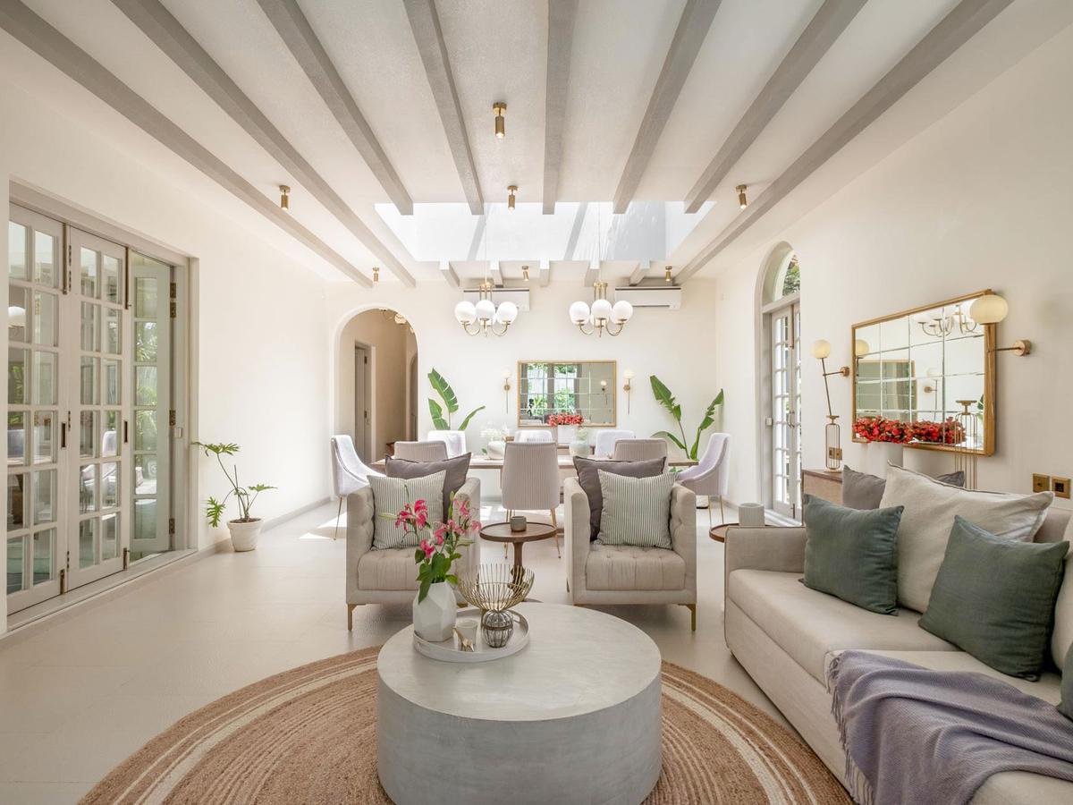 Castello Villa 3 - Living and Dining Area