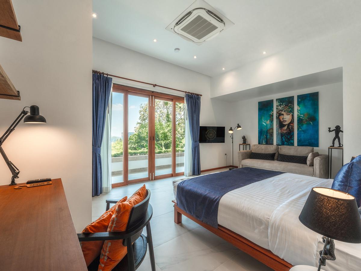 Sea View Zenith - Spacious guest bedroom