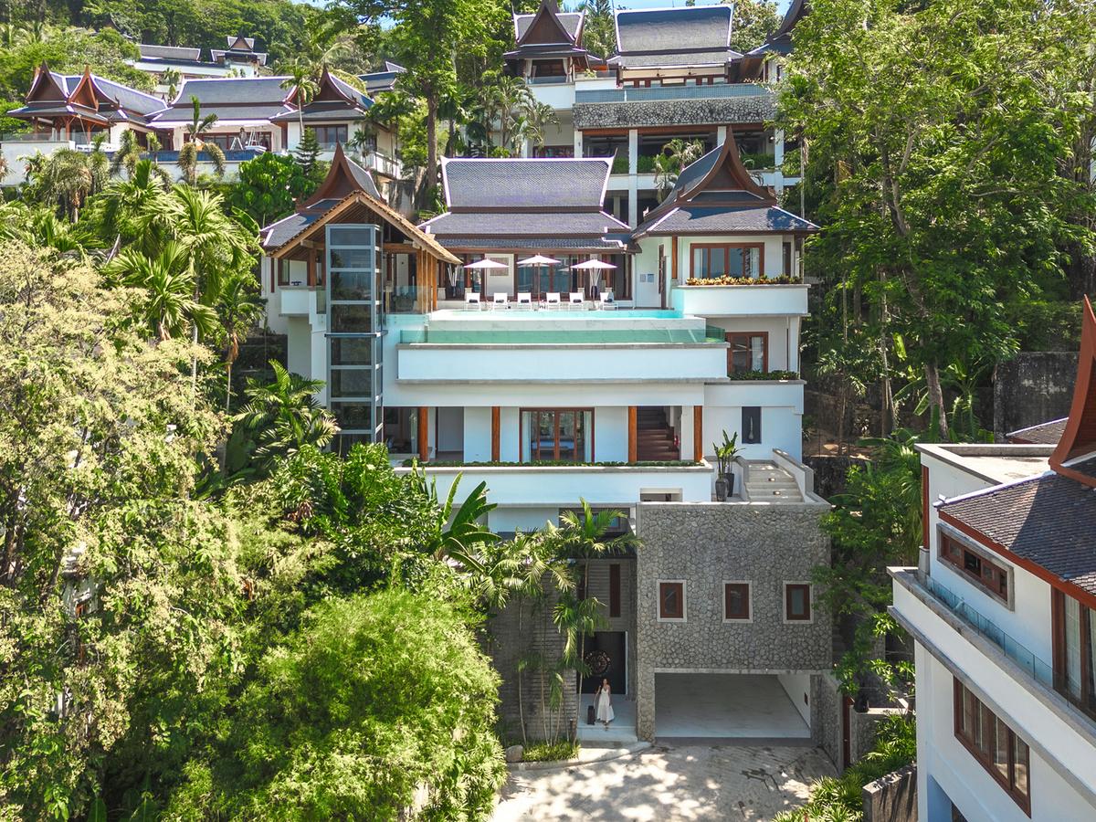 Sea View Zenith - Breezy hilltop location