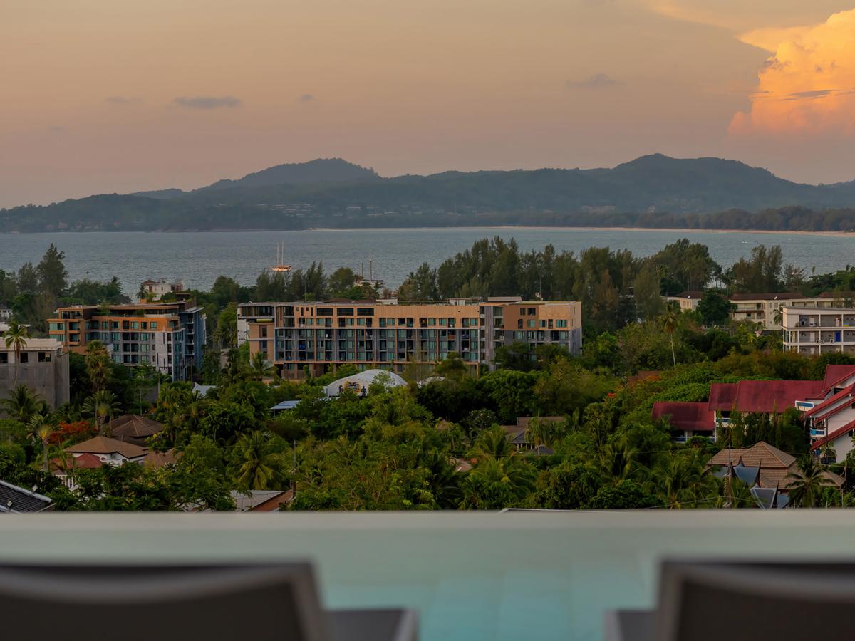 Sea View Zenith - Serene ocean views at sundown