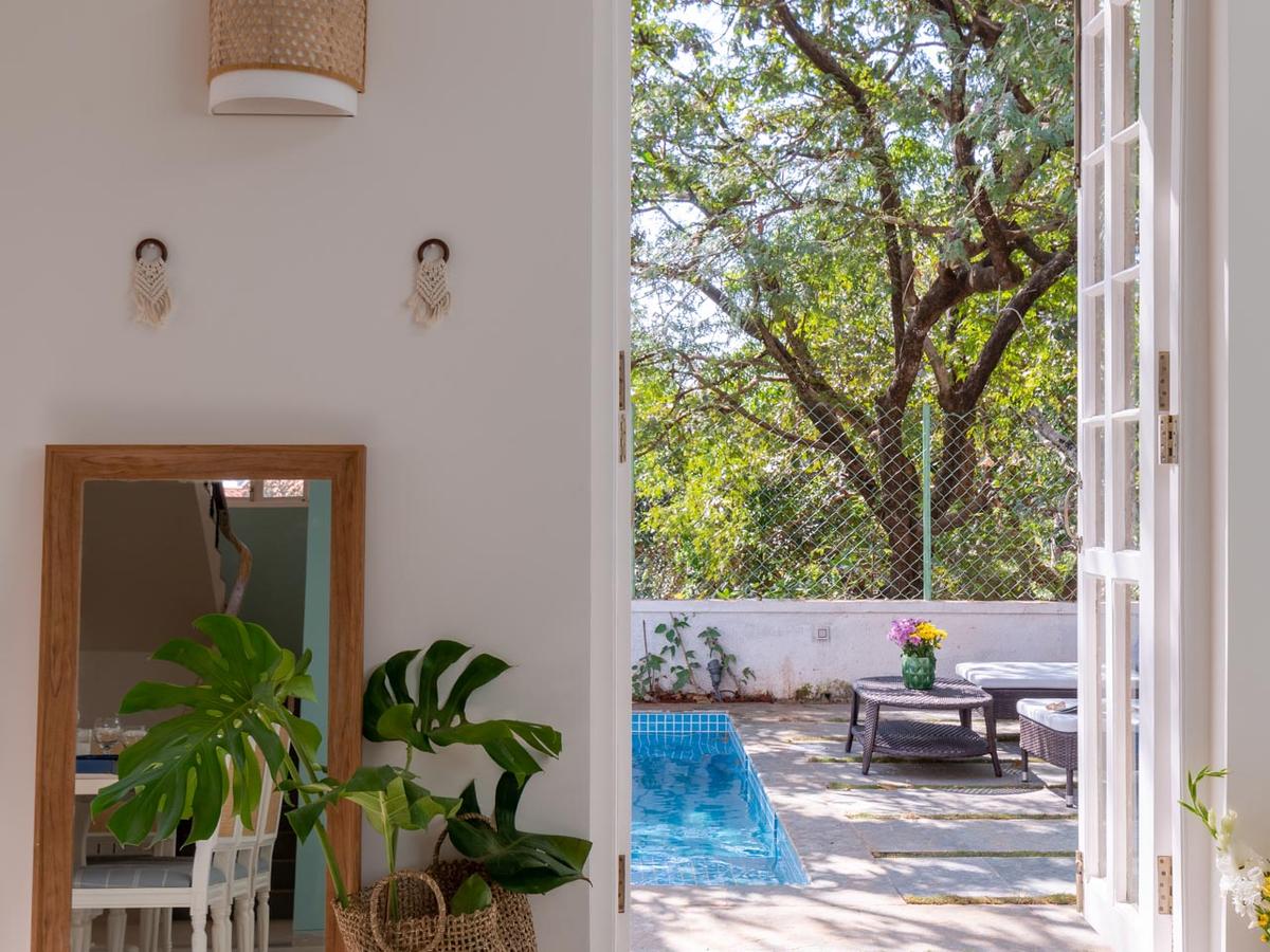 Colina - Villa D - Living area outdoor view