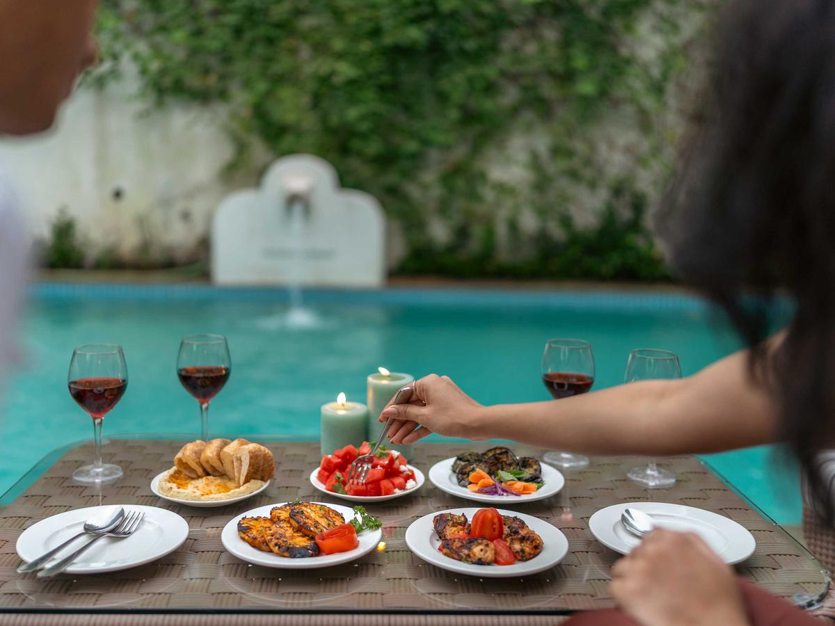 Colina - Villa H - Wine and cheese