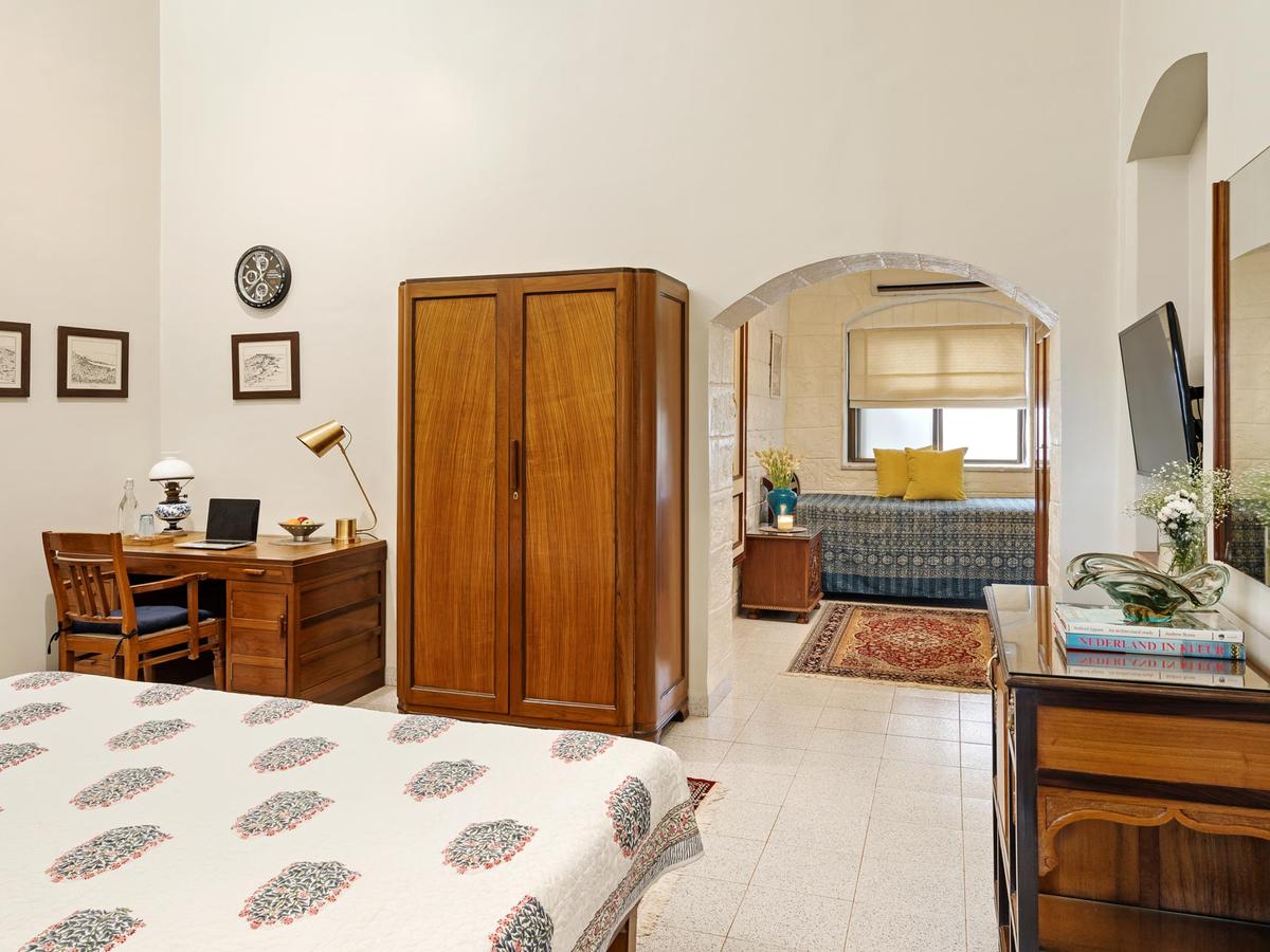 Dulwich Estate - Bedroom Area