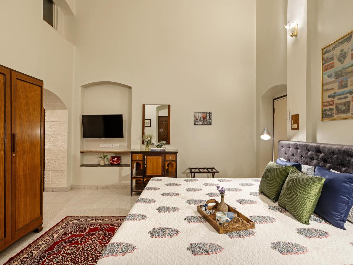 Dulwich Estate - Bedroom 1
