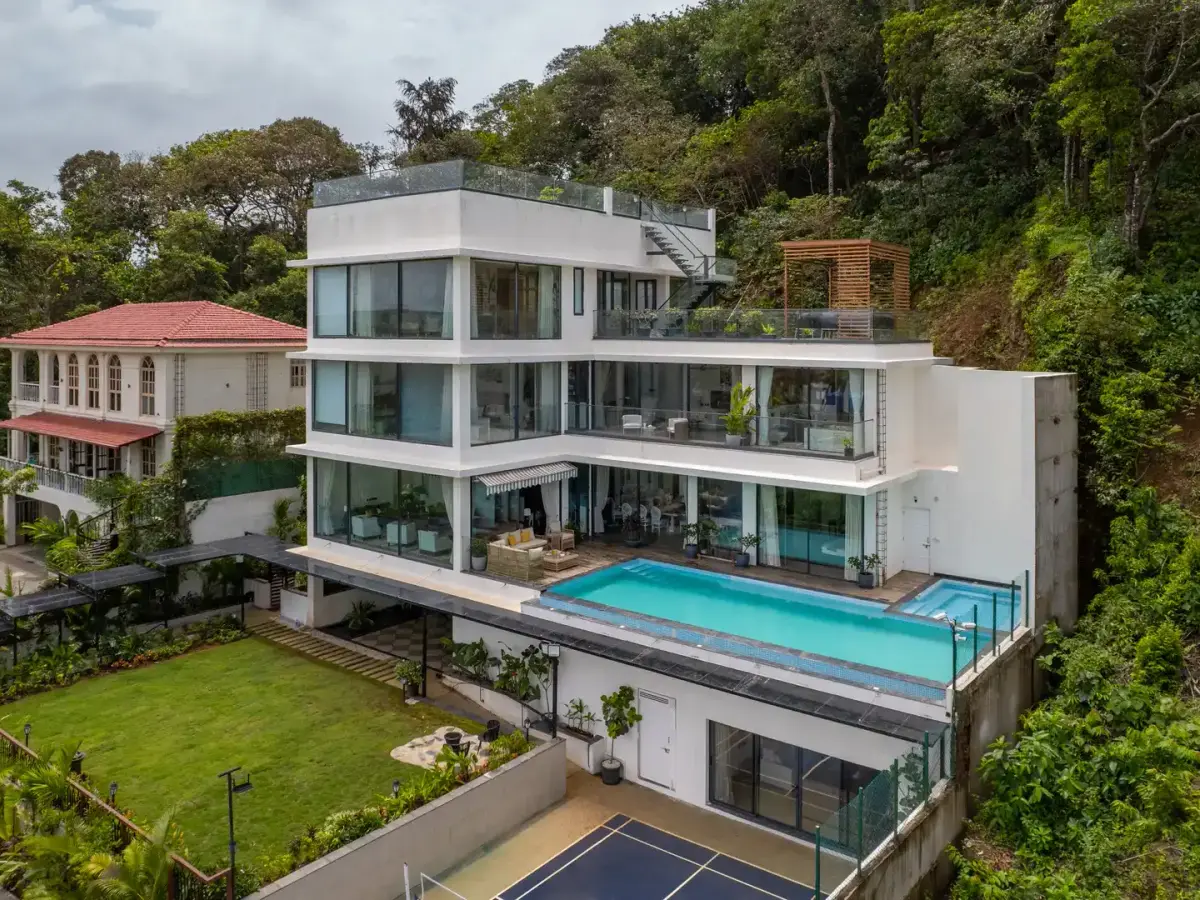 Facade | Estate de Alinthea, Goa