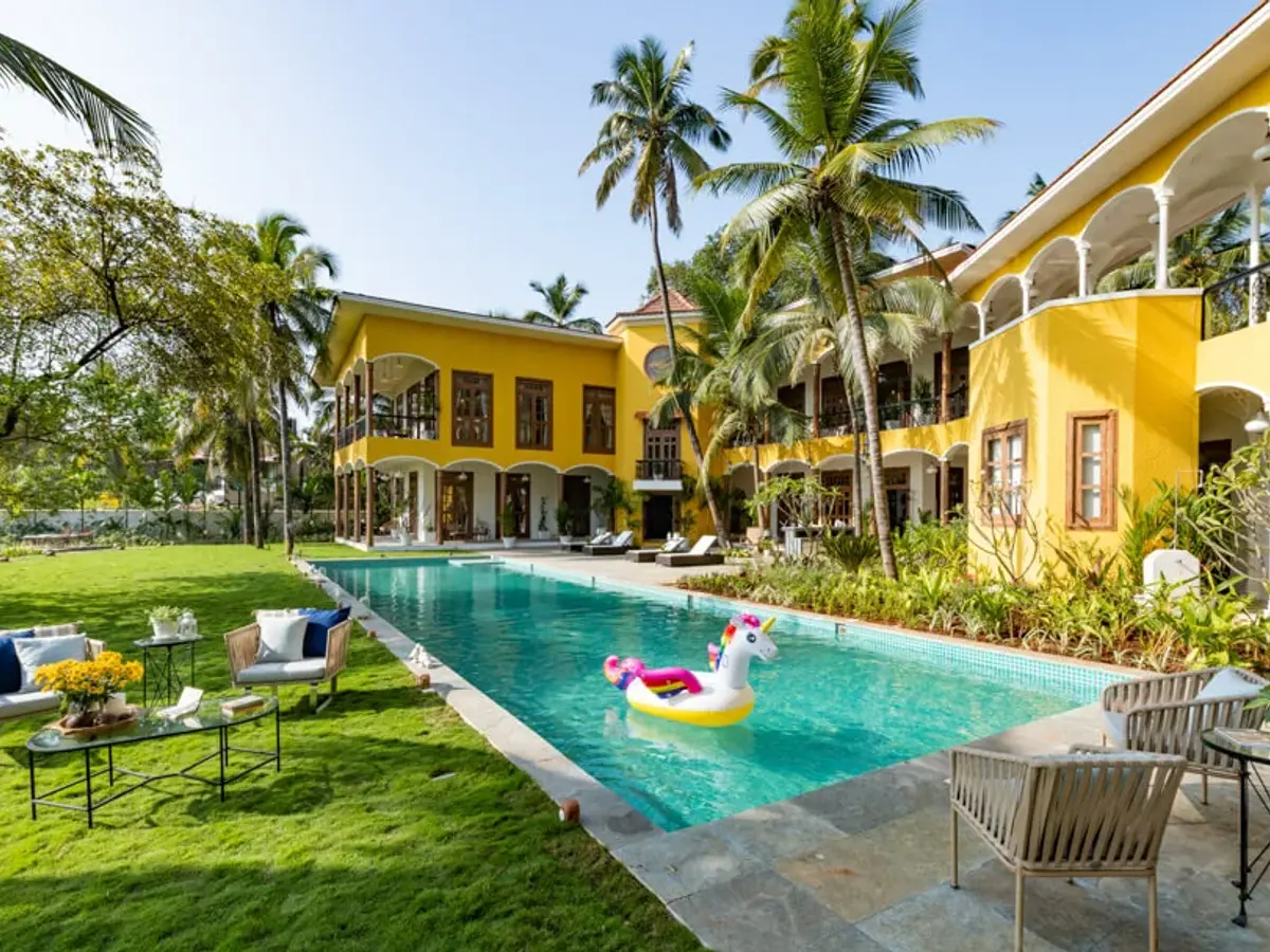 Estate Alta De Palmeira -  Poolside Aea