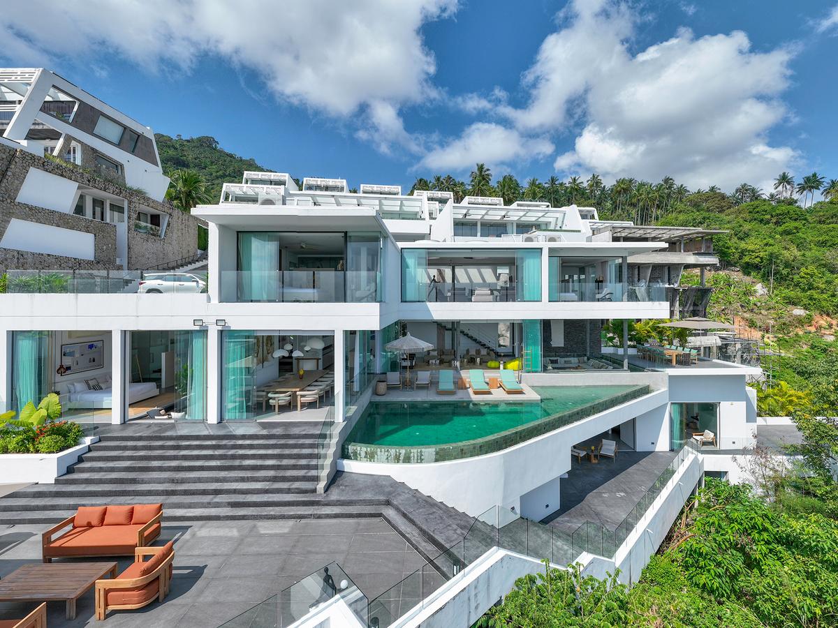 Golden Lotus - Villa Vie - Modern mountainside luxury villa