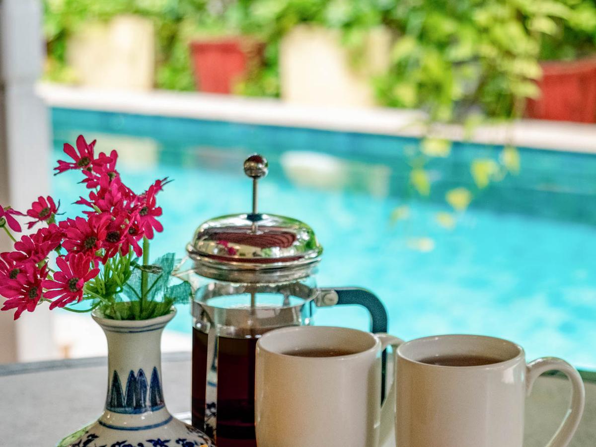 Ishanya - Coffee Table