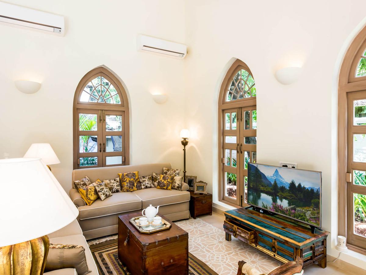 Serviced private villa for rent, Goa - Lohono Stays