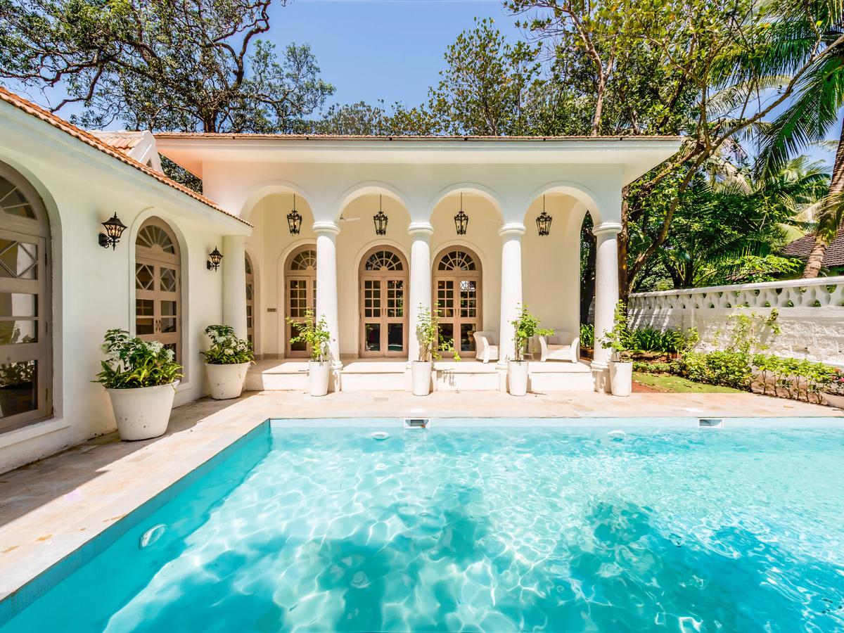 Sanitised pool villa in Goa - Villa Evora