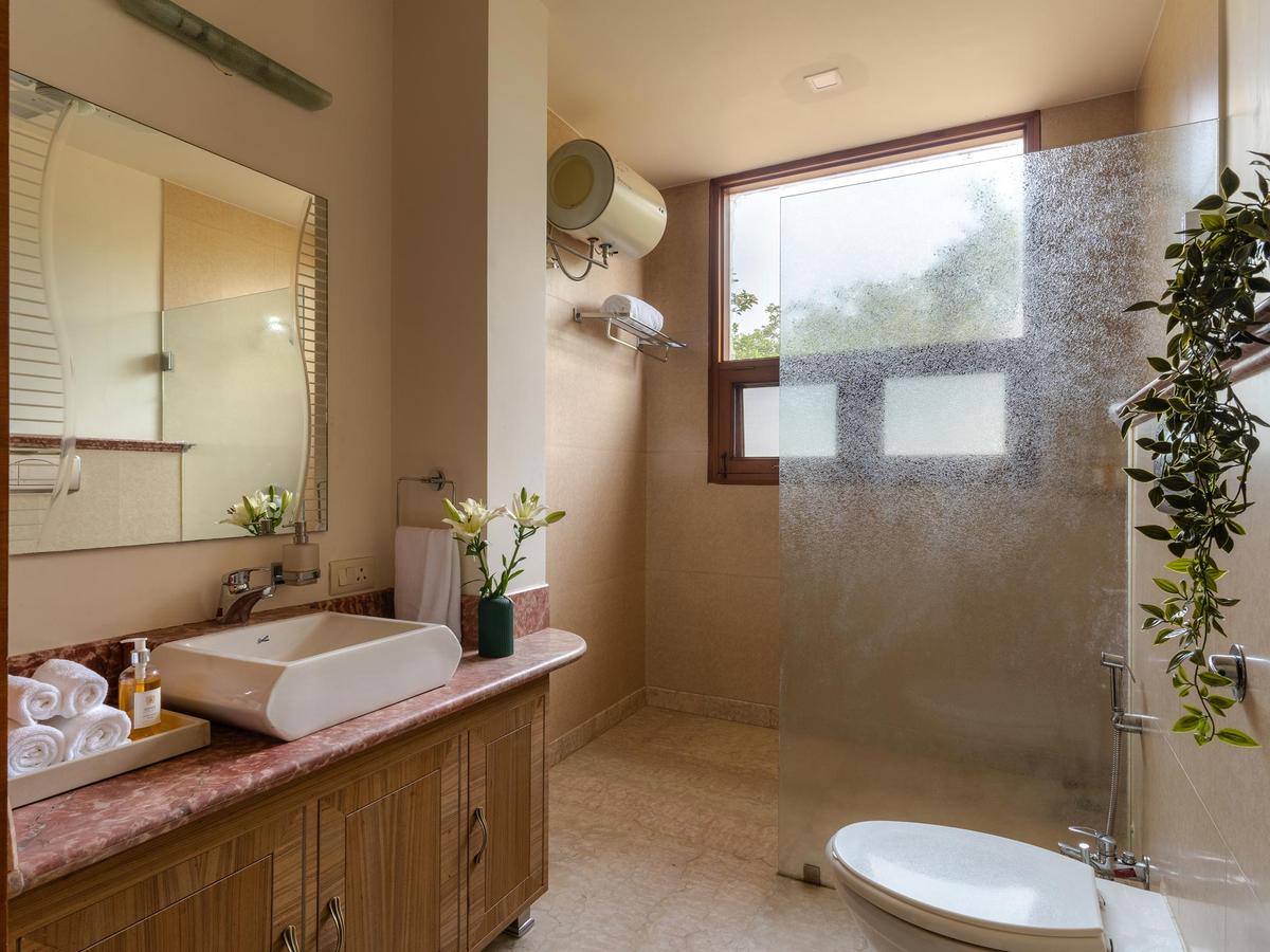 Bathroom 2 - Morbaugh at Kothari Gadh | Villa in Jaipur