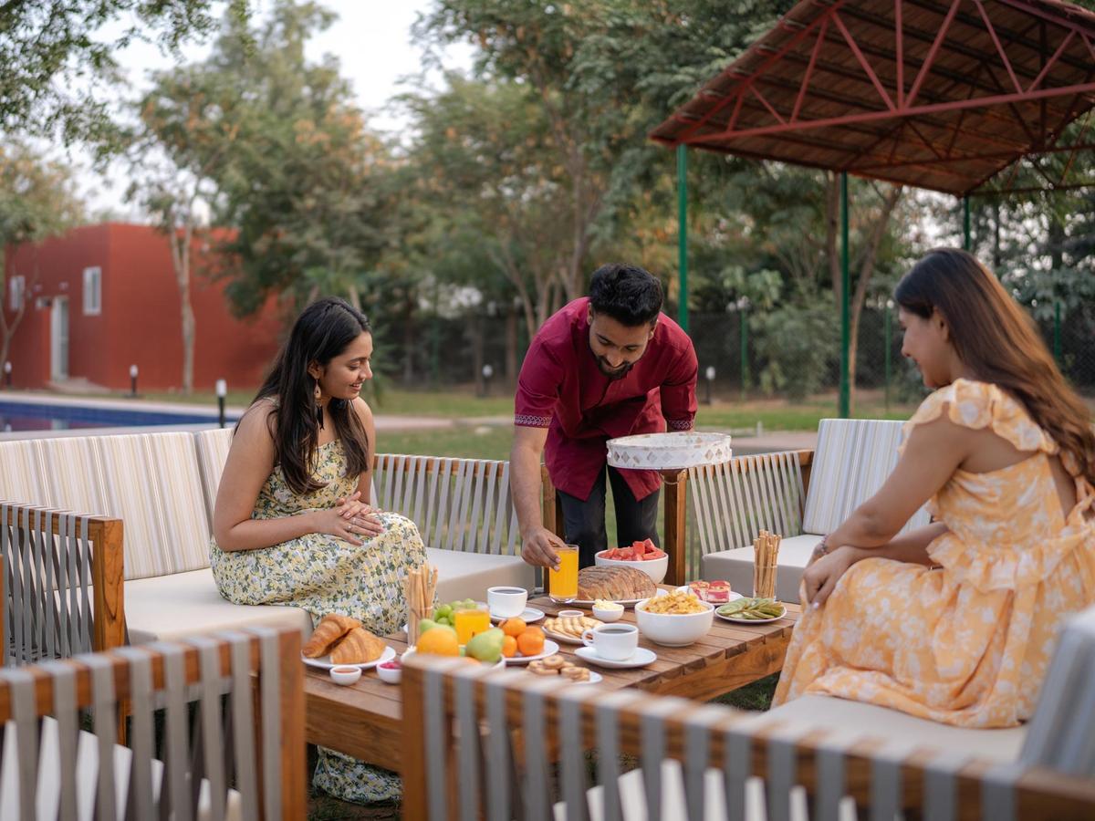 Alfresco Breakfast - Morbaugh at Kothari Gadh | Villa in Jaipur