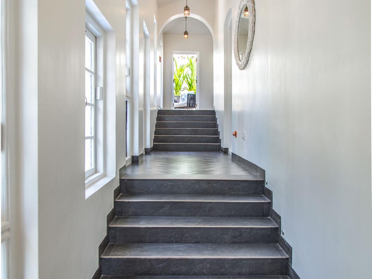 Monforte Villa E – Stairway