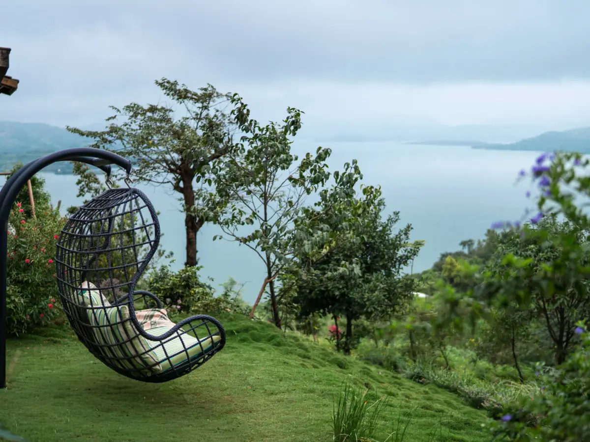 Outdoor Swing | Om Anantha - Infinitum