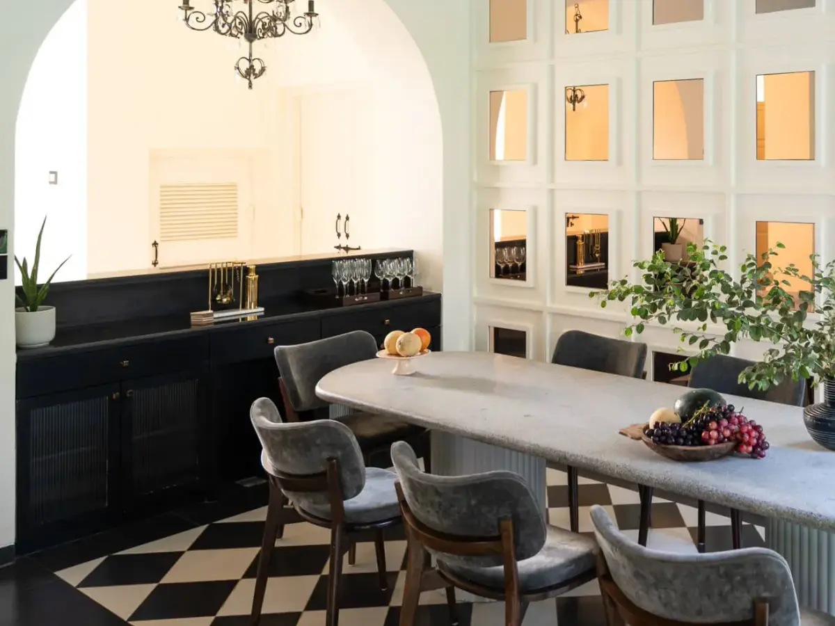 Dining with Bar Area | Regato Villa D by Lohono Stays