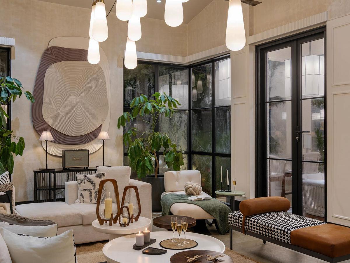 RiyuVann Estate - Living area 1