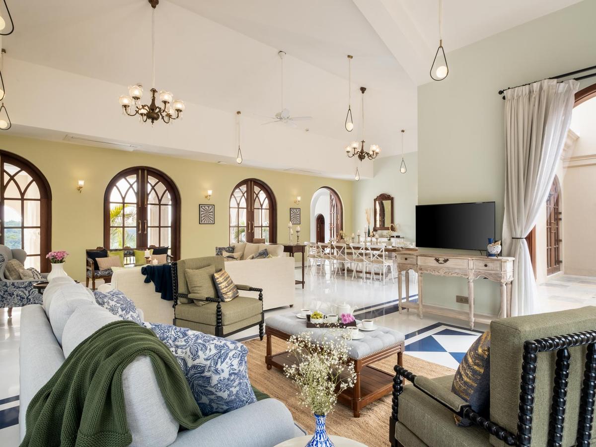 Sacri Borod Hill 5 - TV room