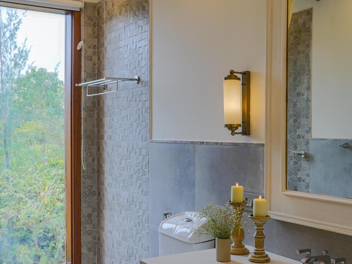 Sacri Borod Hill 8 - Private Swimming Pool Villas for Rent