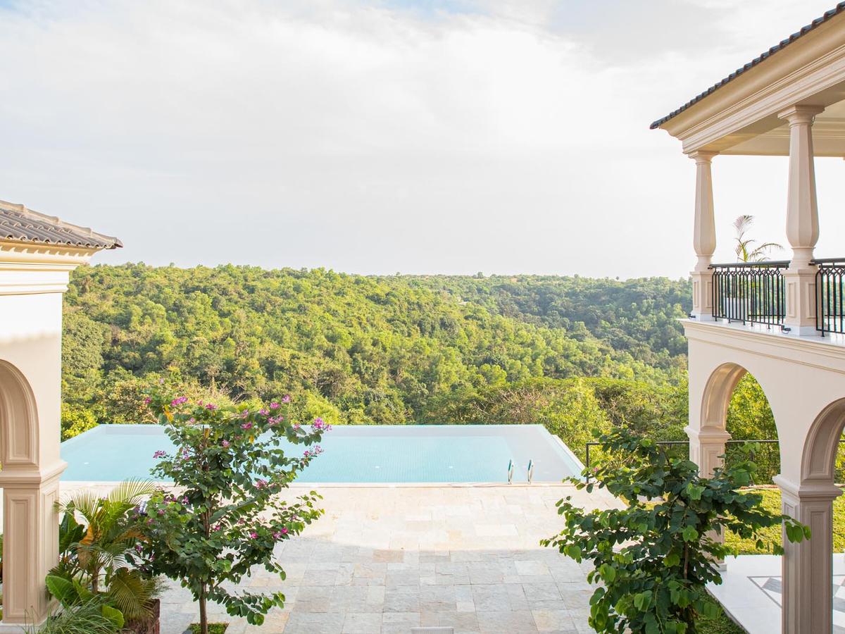 Sacri Borod Hill 9 - Outdoor Area