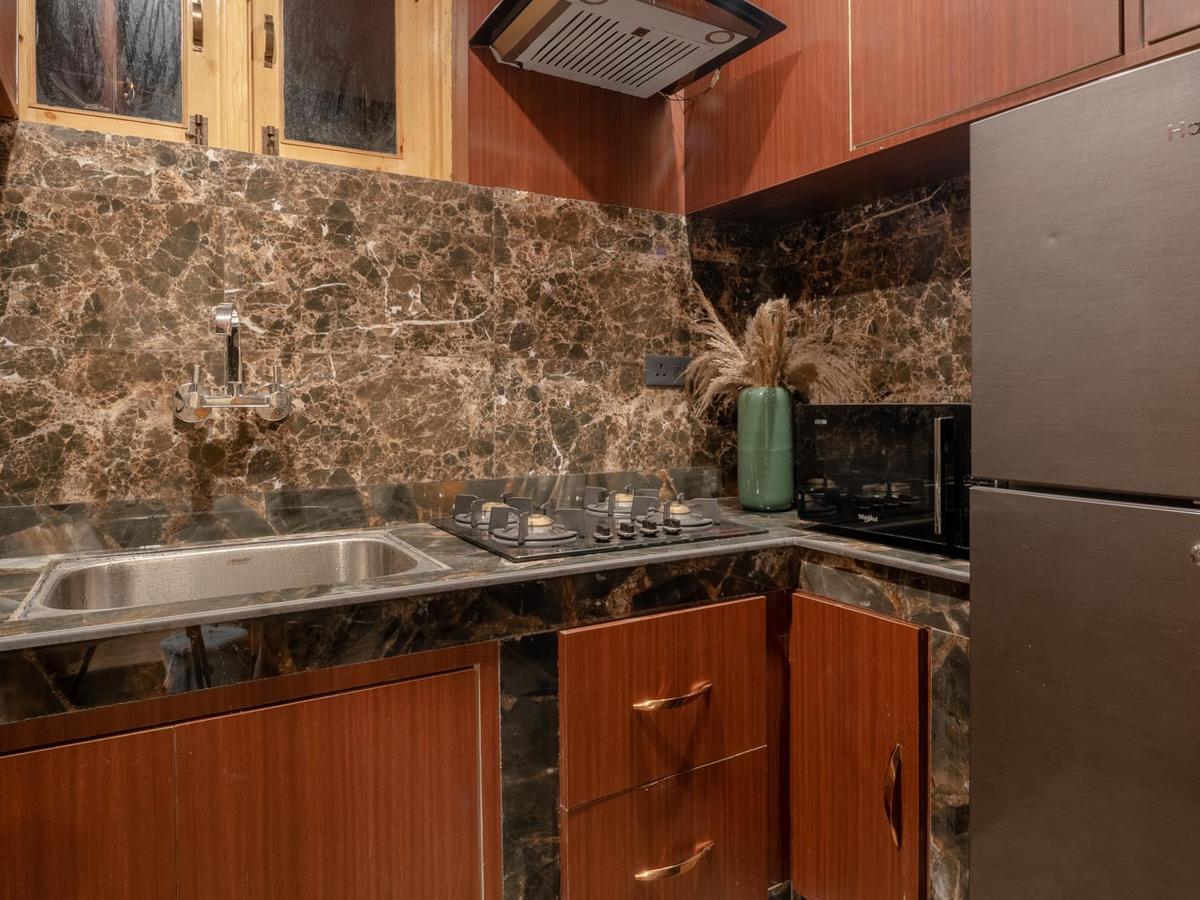 Zaznar - The Red Cottage - Kitchen