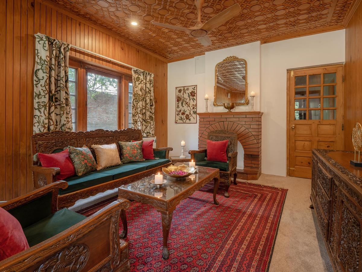 Zaznar - The White House - Living area