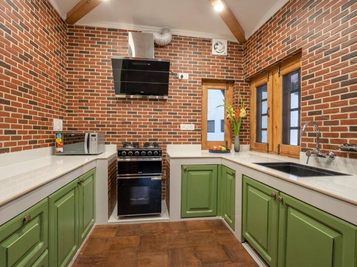 Zaznar - The White House - Kitchen